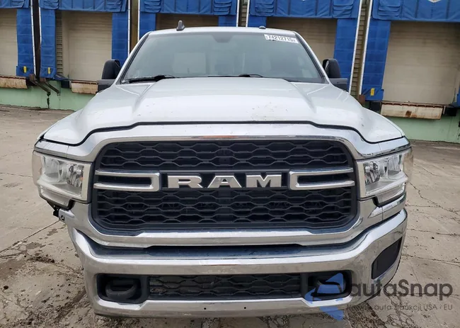 3C6UR5HJ1PG647053: 74212715