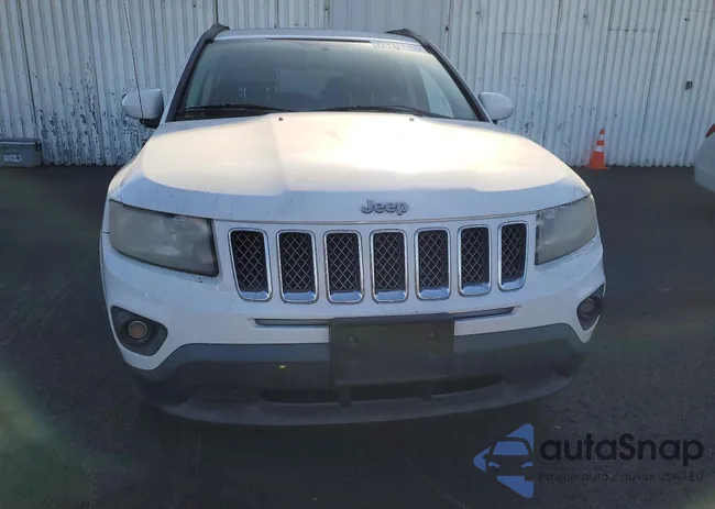 1C4NJCEA0GD620601: 75303205