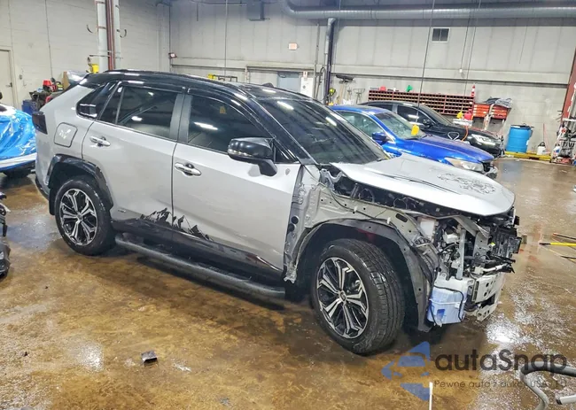 JTMFB3FV2ND090843: 73068345