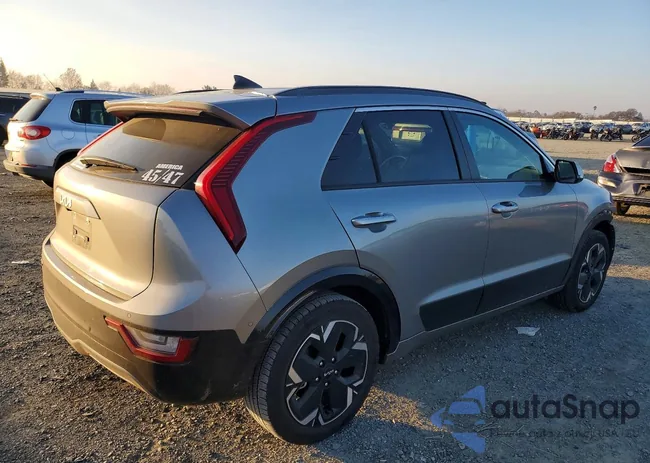 KNDCT3L15P5042395: 73916115