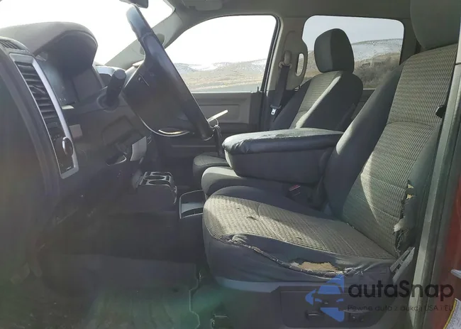 3C6UD5DL8CG293712: 75313705