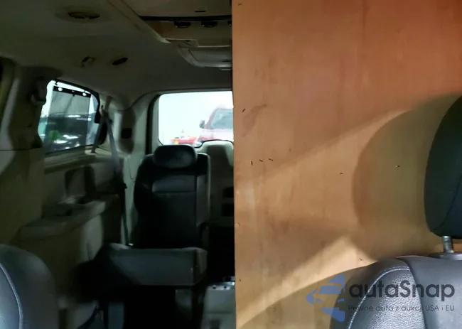 2A8HR54PX8R680805: 99576275