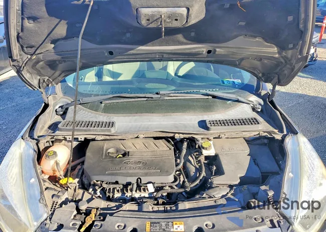 1FMCU0GD0HUA83357: 75108195