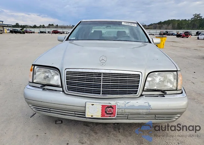 WDBGA43G8VA364971: 74563875