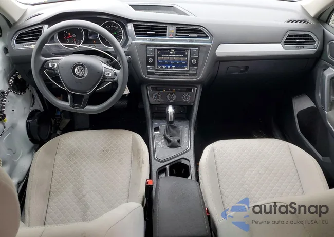 3VV1B7AX9LM099598: 99181555