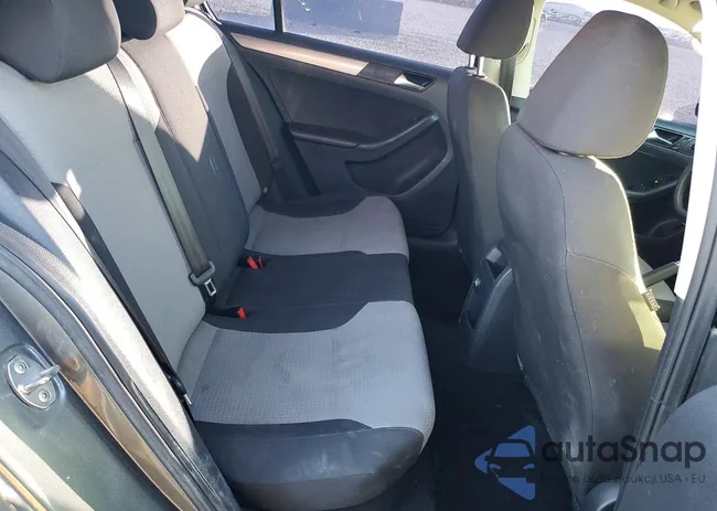 3VW167AJXHM200537: 99790795