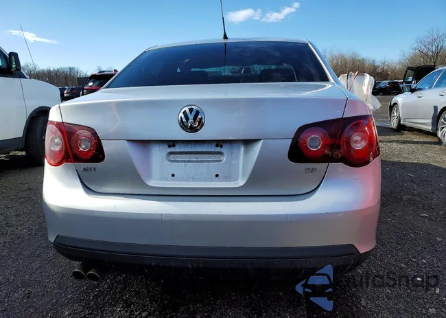 3VWAZ7AJ1AM078244: 72135085