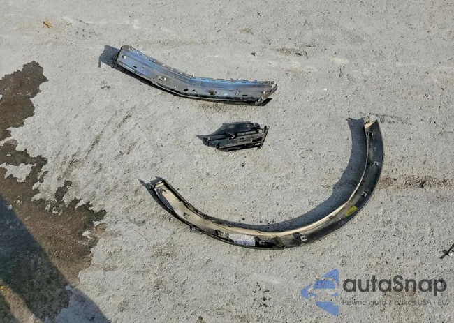 3GNAL3E56CS619899: 99380225