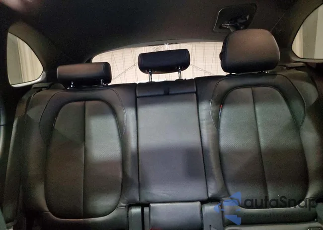 WBXHT3C33H5F74792: 97653295