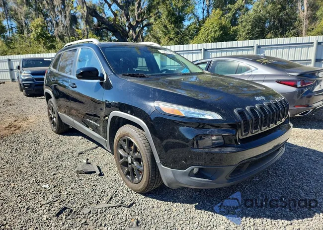 1C4PJLCS2HD221453: 75421525