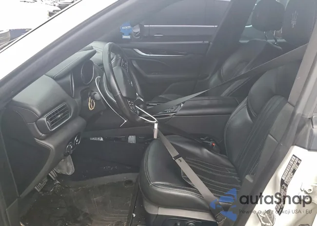 ZN661XUA7KX318693: 73105675