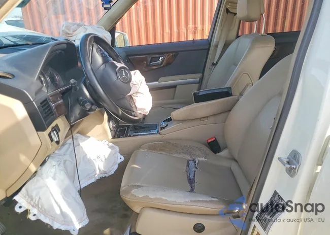 WDCGG8HB2BF558747: 98938395