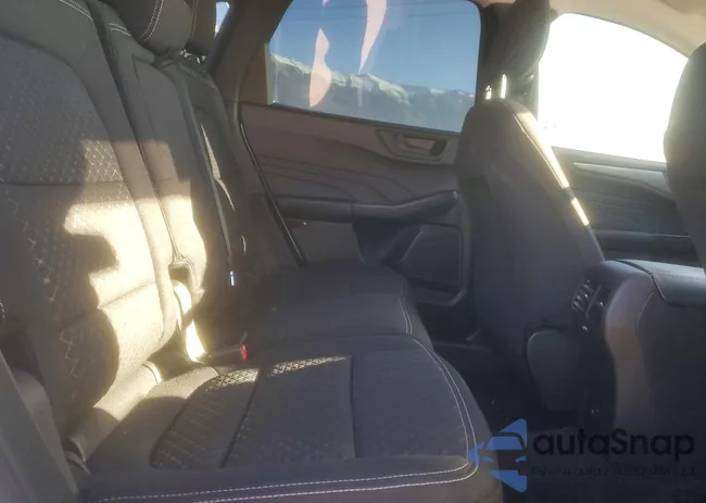 1FMCU9GN3PUB27038: 73654465