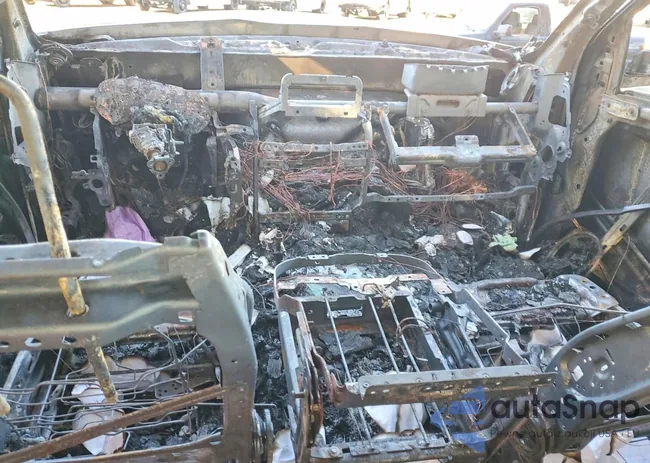 3C63R3CL7HG710568: 99804095