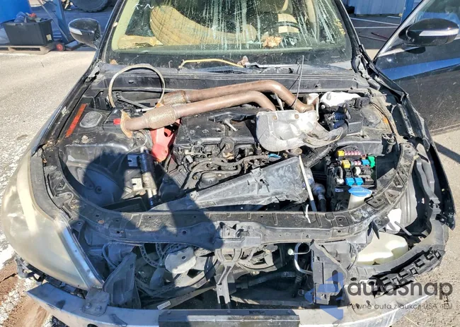 KMHGC4DD3CU180979: 72239755