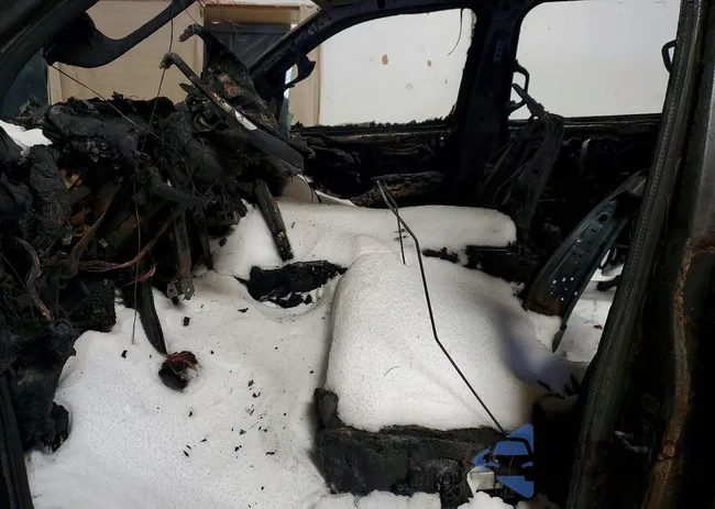 1C6SRFFT7MN653069: 75082825