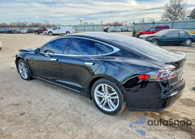 5YJSA1S11EFP62117: 73011845