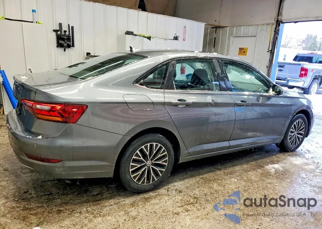 3VWC57BU7KM028026: 99315655