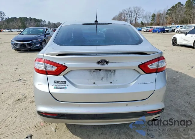 3FA6P0SU8DR308681: 75627045