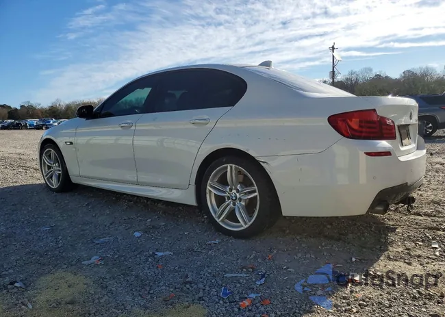 WBAFR7C56CC815996: 97406575