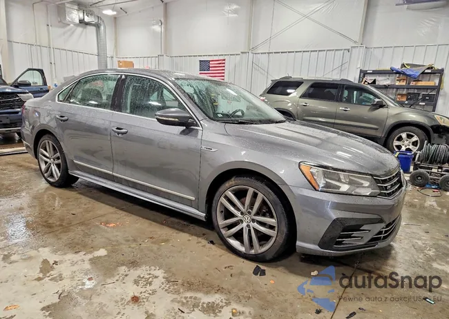 1VWDT7A30HC076108: 99311855