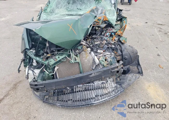 2T1BURHE6FC302442: 72762965