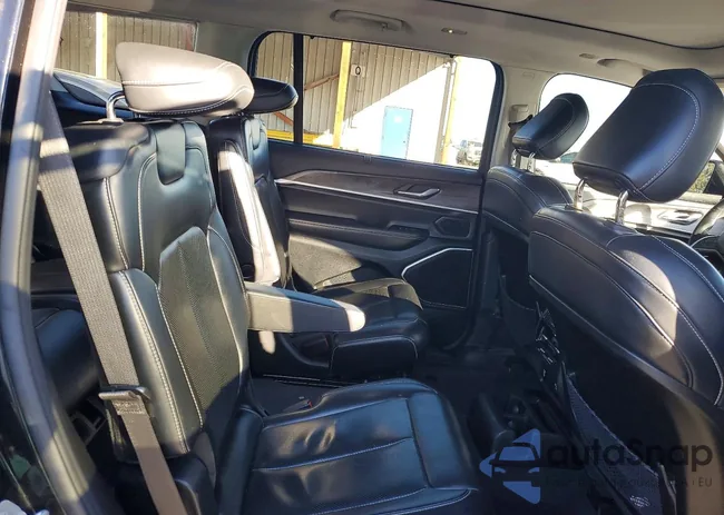 1C4RJKBG7M8108858: 99387965