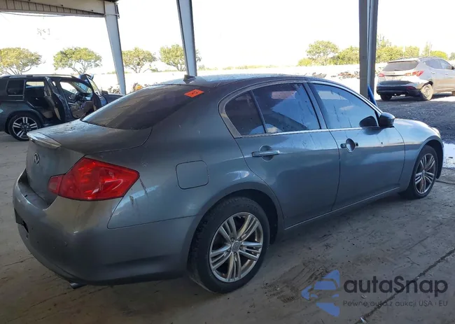 JN1CV6AR2DM765338: 72737745