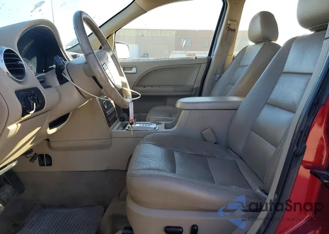 1FMZK06167GA03015: 73754685