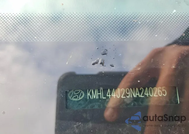 KMHL44J29NA240265: 99875015