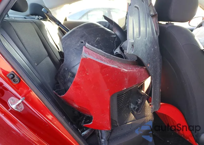 3KPC24A67ME130324: 72402385