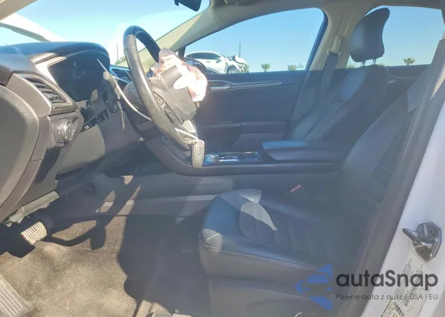 3FA6P0H77HR411176: 74470745