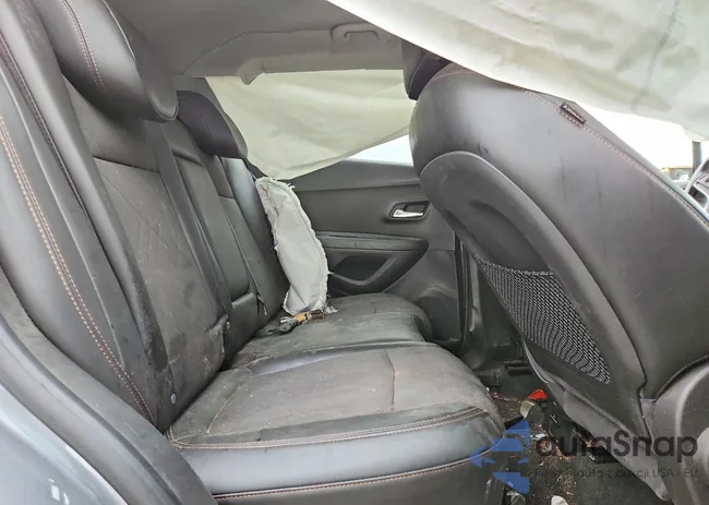 KL7CJLSB9KB941963: 99306055