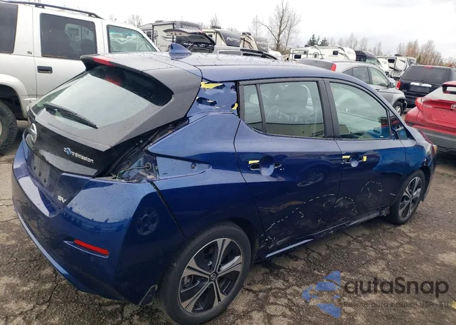 1N4AZ1CV8MC550015: 99309555