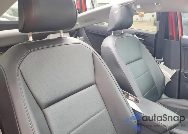 3VV3B7AX4KM075541: 99802225