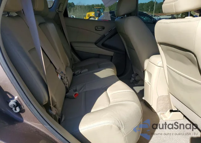 JN8AZ1MU5CW108262: 74620365