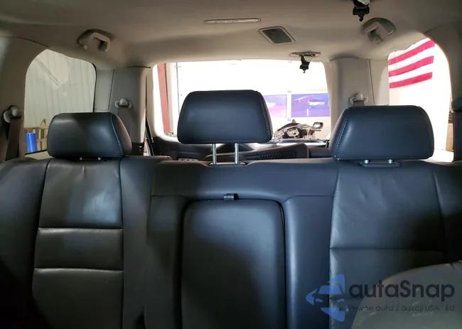 2HKYF18577H533600: 72149085