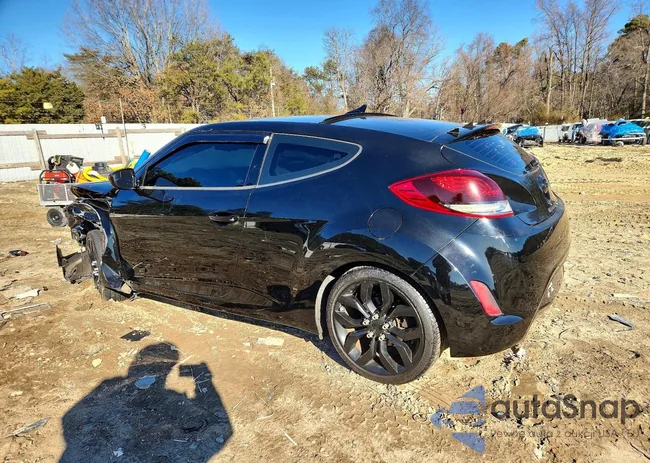 KMHTC6AD0FU232037: 73594685