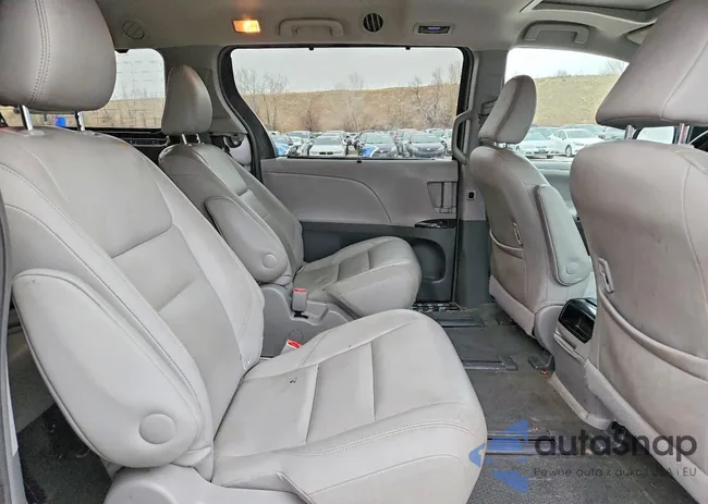 5TDDZ3DC0HS158666: 99852955