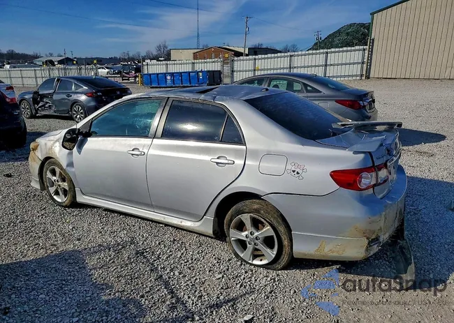 2T1BU4EE5BC635569: 72181115