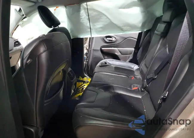 1C4PJMLB7KD104741: 72150395