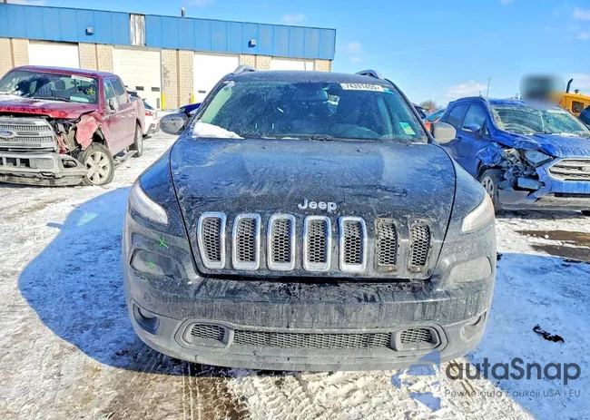 1C4PJMCS7HW557660: 74391455