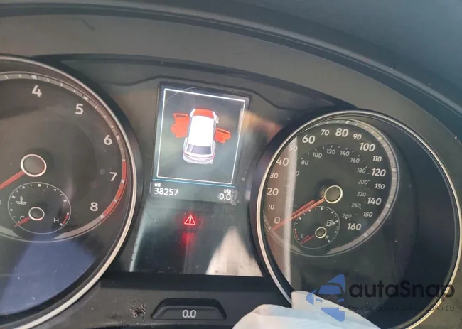 1V2LR2CA6JC523623: 99641925