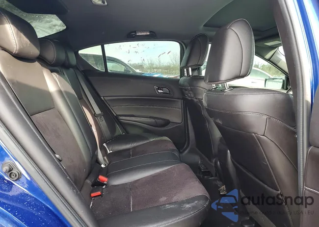 19UDE2F81HA008708: 75684845