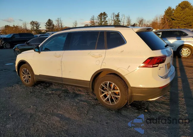 3VV3B7AX6KM106563: 72201345