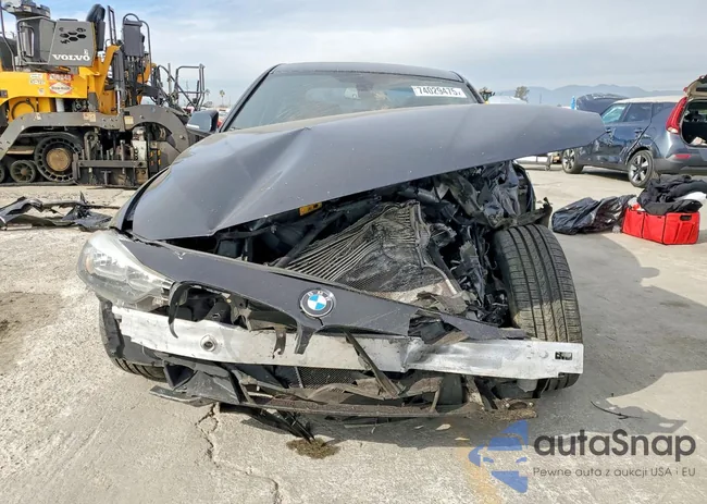 WBA8E1C36HA159186: 74029475