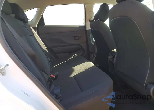 KM8HC3A60SU030606: 73306455