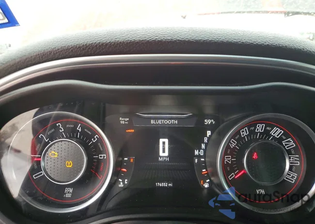 2C3CDZAG8FH773762: 73869975