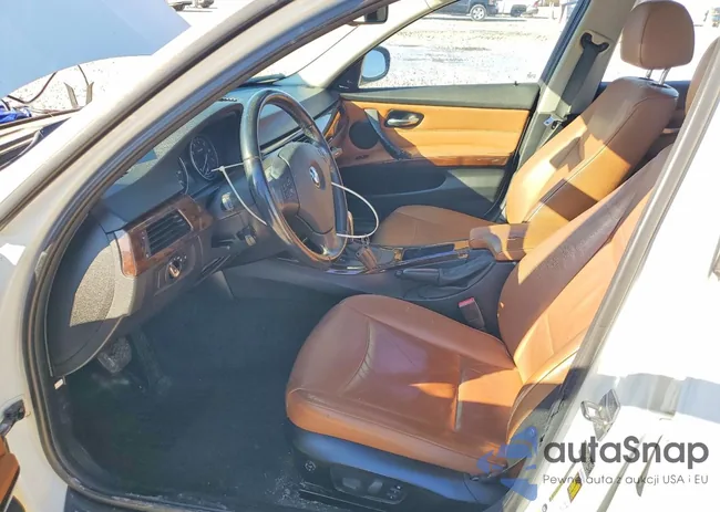 WBAPH7G52BNM57686: 75299575