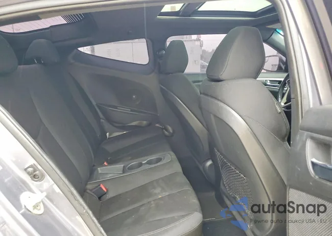 KMHTC6AD7HU323146: 74470155